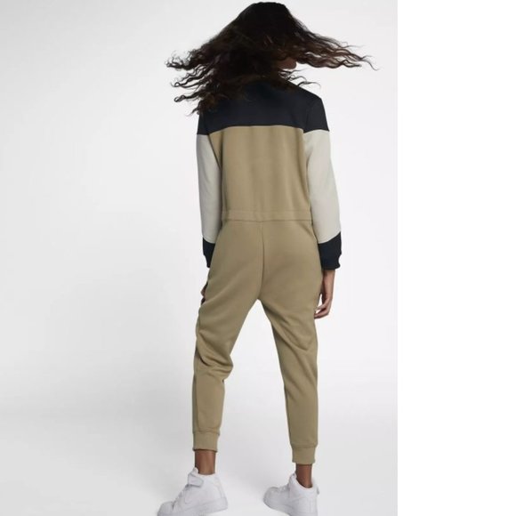 RARE Nike Air Sportswear Color Block Convertible Jumpsuit XS / S - Picture 3 of 14